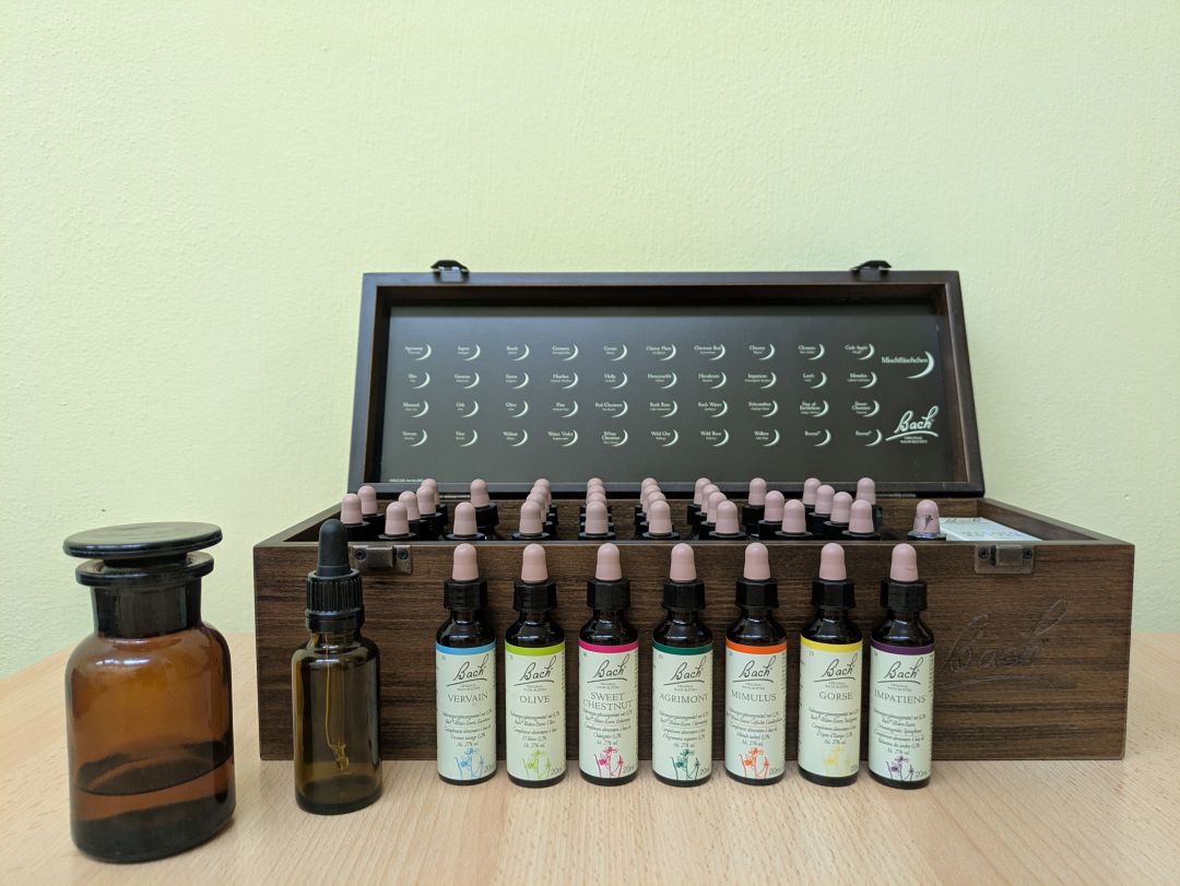 set Bachových esencí + mixovací lahvička